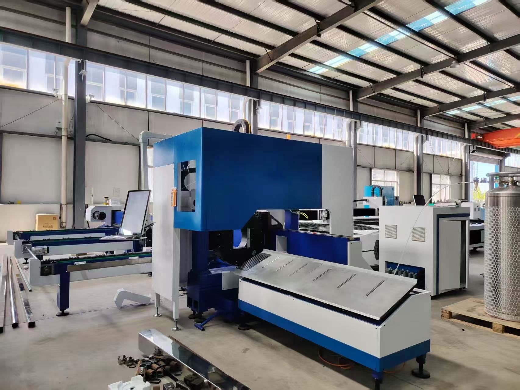 How To Choose The Best Tube Laser Cutting Machine for Your Business: A Complete Buyer’s Guide How To Choose The Best Tube Laser Cutting Machine for Your Business: A Complete Buyer’s Guide