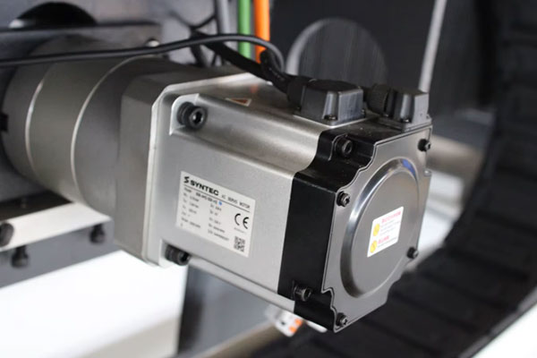 Imported servo motor and drivers