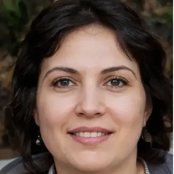 <span style="font-size:16px;">Wendy Green<br> Marketing Manager</span>