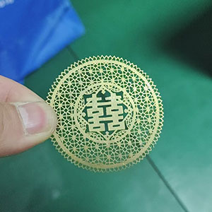high-precision-laser-cutter-for-gold
