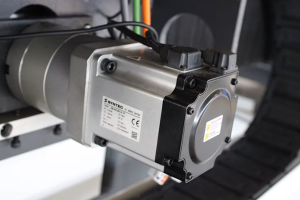 Imported servo motor and drivers