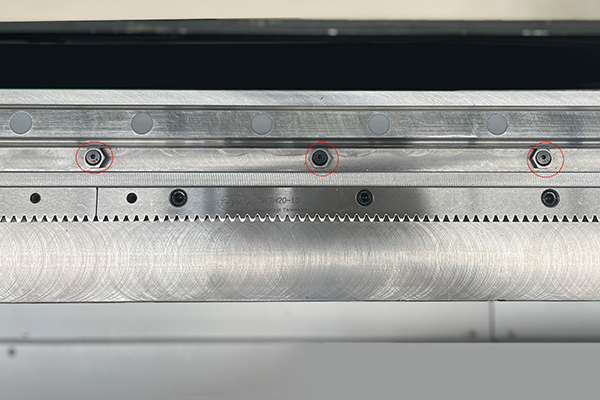 Guide rail press block