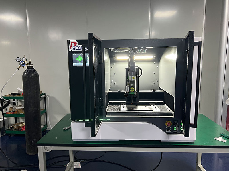 Precision Metal Fiber Laser Cutting Machine