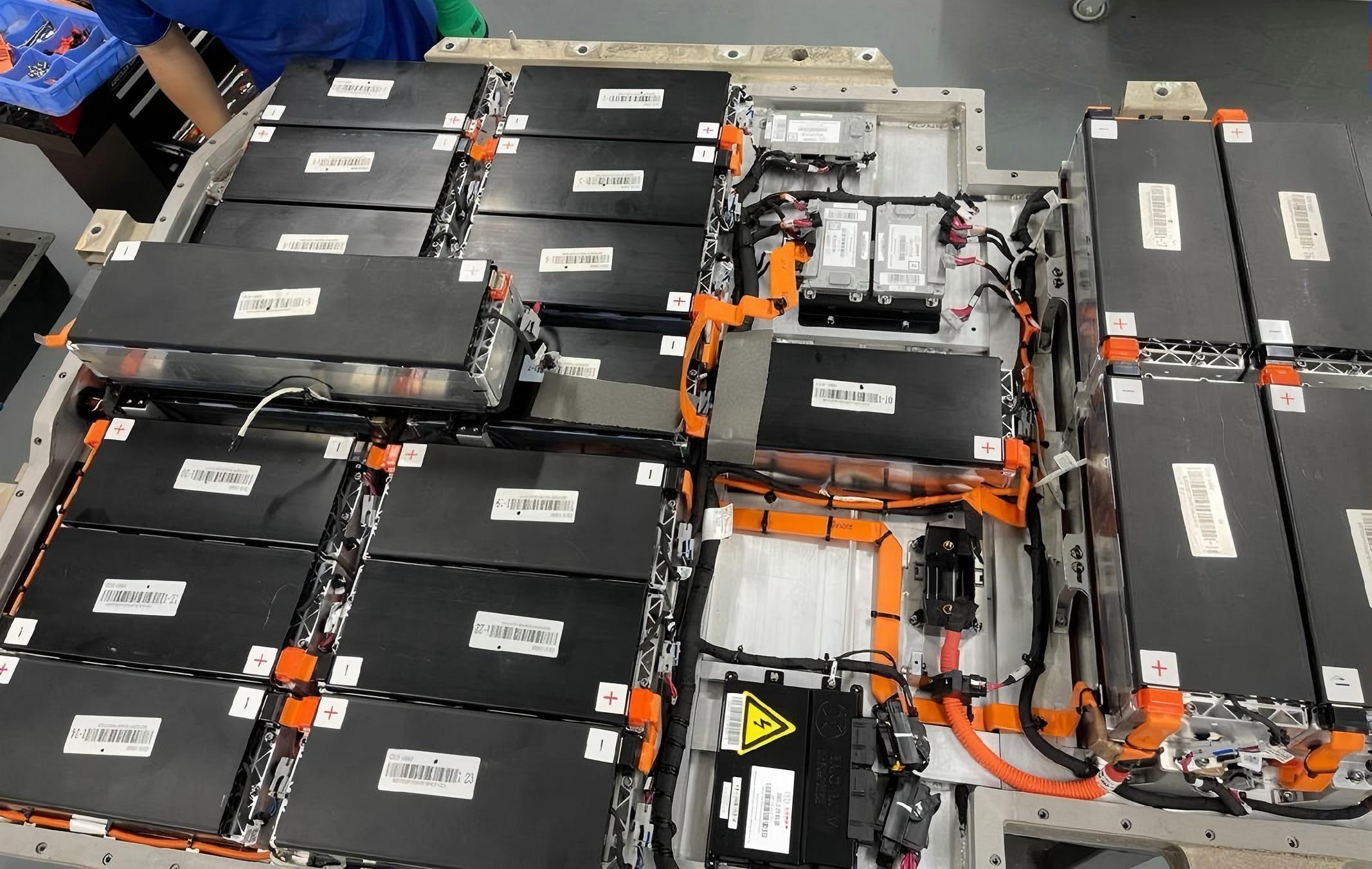 New Energy Vehicle Power Supply Welding